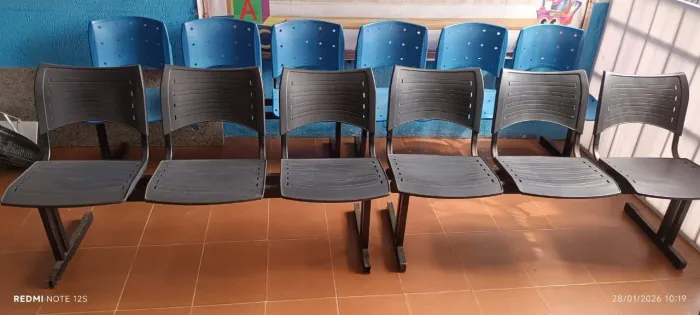 KIT CADEIRAS RECEPÇÃO.