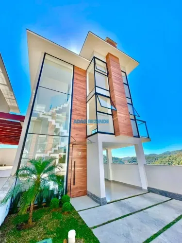 Casa com 5 dormitórios à venda, 260 m² - Tijuca - Teresópolis/RJ