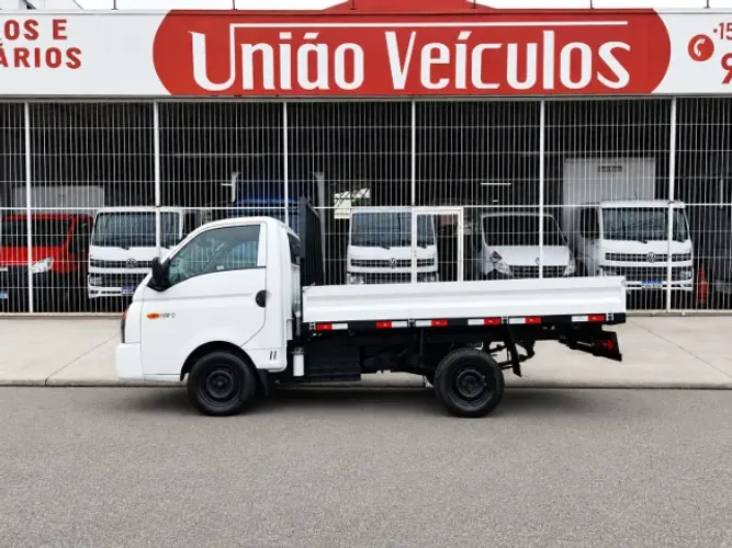 Hyundai HR 2.5 Turbo Diesel + Carroceria