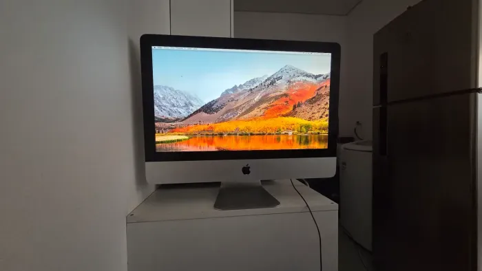 IMAC 2011 - Computador a venda