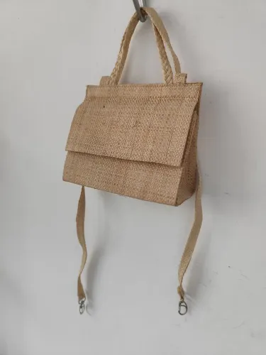 Linda bolsa palhinha