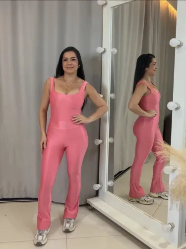 Outubro Rosa chegou, na Sou Fit você encontra looks do P ao G3.
