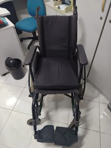 Vendo cadeira infantil 