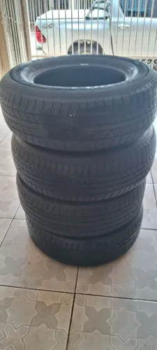 4 PNEUS BRIDGESTONE SEMI-NOVOS aro 18 e aro 17.
