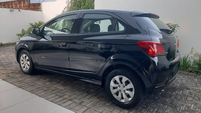 Chevrolet Onix Hatch LT 1.0 8V Flex Mec. 4P 2019