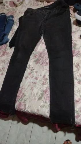 Roupas em ótimas condições (números 42)