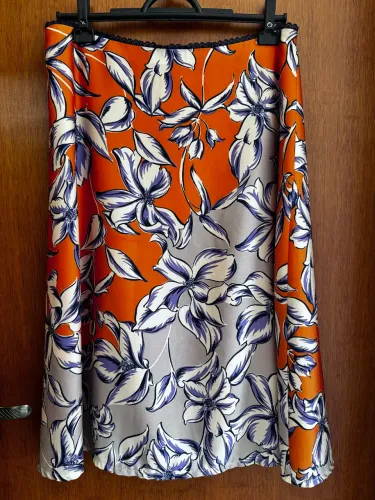 Saia midi floral Belart - TAM P