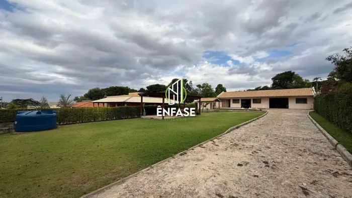 Sítio  com 3 quartos em Residencial Ouro Verde - Igarapé - MG