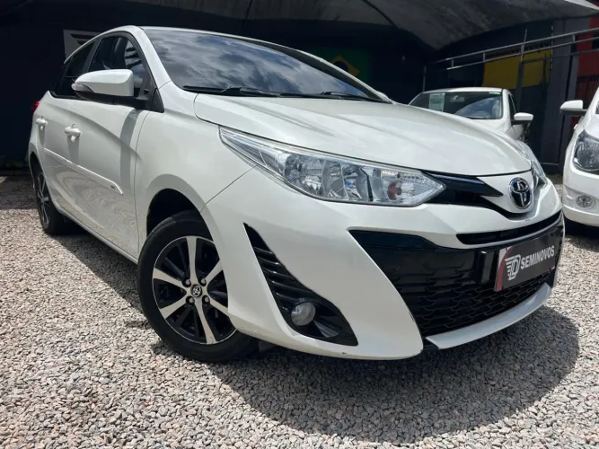 Toyota Yaris XLS Connect 1.5 Flex 16V 5P AUT 2020