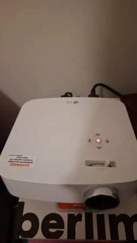 Projetor LG PF50KS + Mi TV Stick