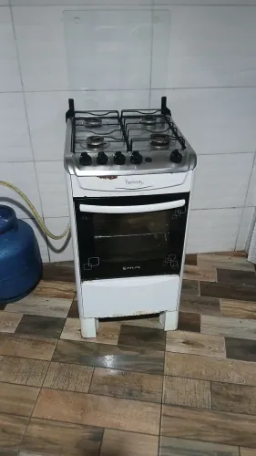 vendo este fogão a preço bom 
