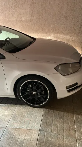 Volkswagen Golf Highline 1.4 TSI 140cv Aut. 2014