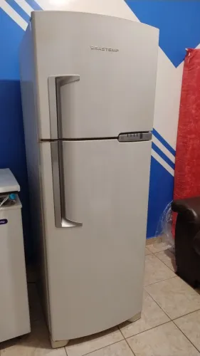 Geladeira Fost Free com defeito 