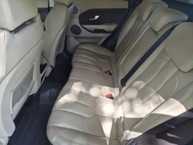 Land Rover Range Rover Evoque Pure 2.0 Aut. 5P 2014