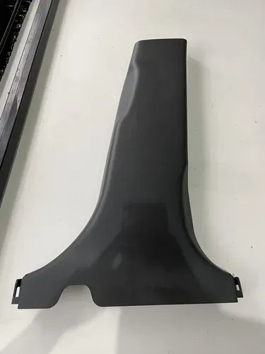 Moldura Soleira Da Coluna L.d Hyundai I30 2.0 2010 2011 Preto