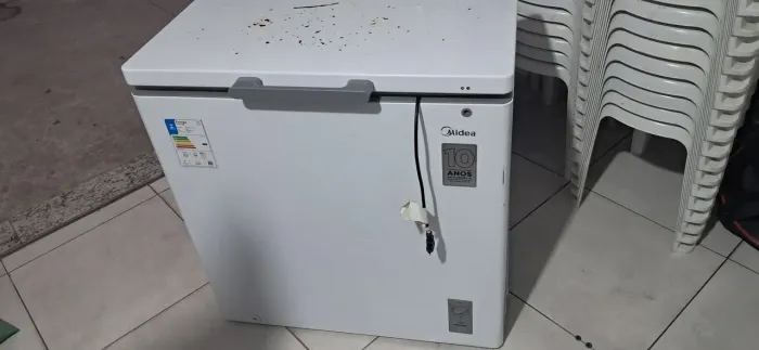 Freezer de 200 litros com nota fiscal