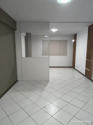 Sala comercial com 26m2 - Brotas