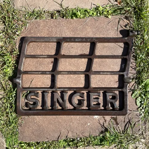 Pedal/Base de Ferro Original Máquina de Costura Singer Antiga
