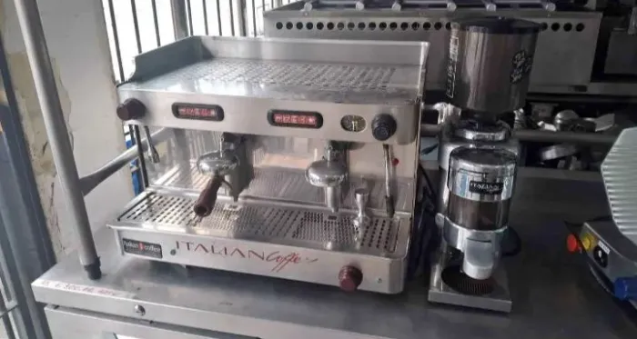 Máquina de café italiana 