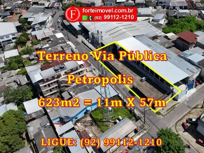 Terreno de Esquina no Japim / Aleixo