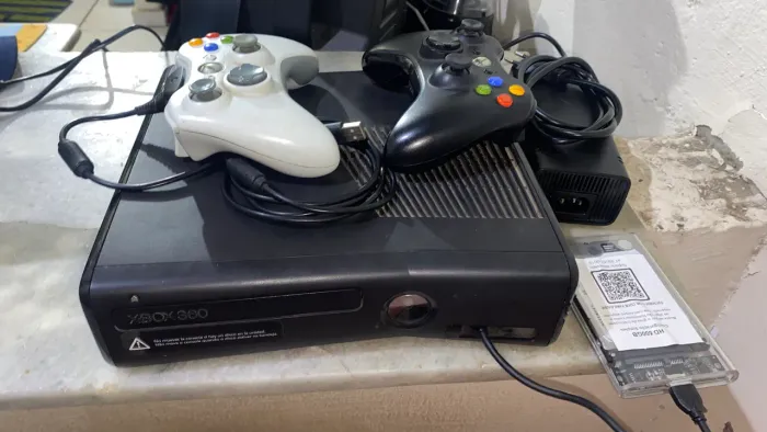 xbox360 slim + hd de 500gb