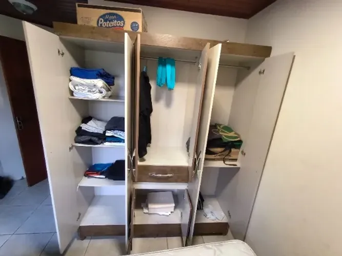 Guarda roupa 1,65m