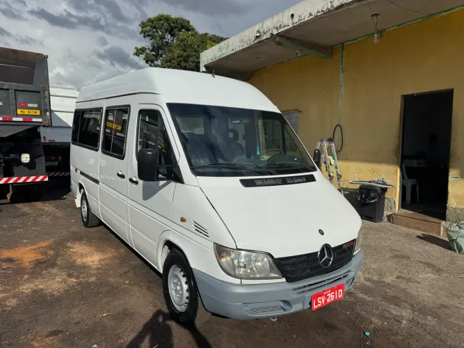 Mercedes-Benz Sprinter 313 Van Luxo 2.2 129cv 16L Dies 2008