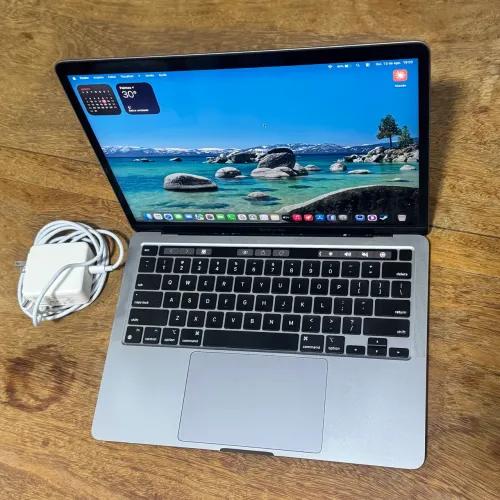 MacBook PRO M1