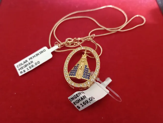 Colar com Pingente de Aparecida