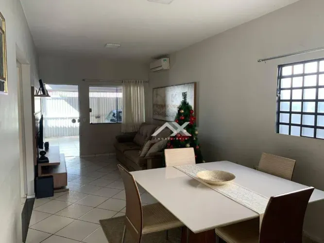 Casa com 4 dormitórios à venda, 270 m² por R$ 570.000,00 - Jardim Bela Vista - Bauru/SP