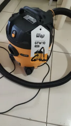 Aspirador de pó e água