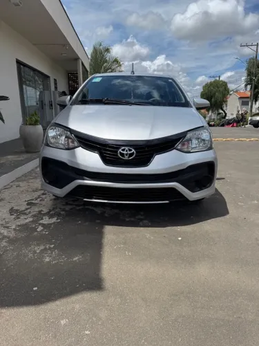 Toyota Etios X 1.3 Flex 16V 5P Mec. 2019