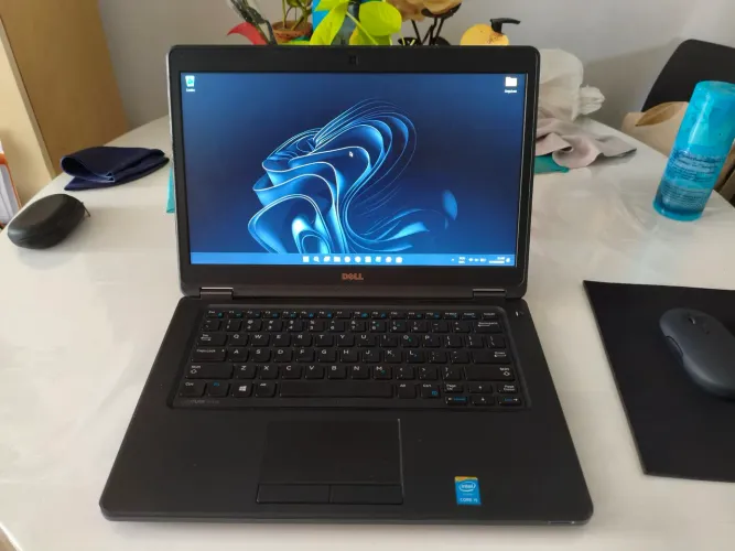 Notebook Dell i5 