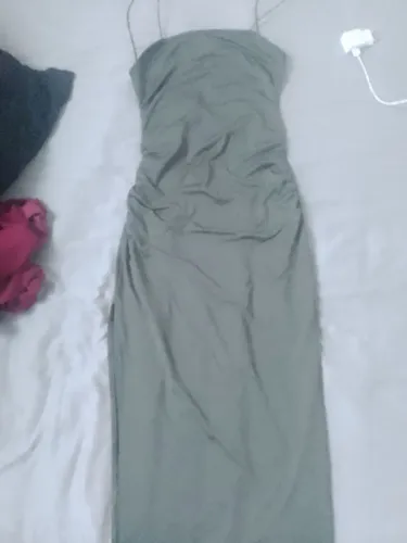 Vendo Vestidos da Shein ( Usados apenas 1 vez, todos)