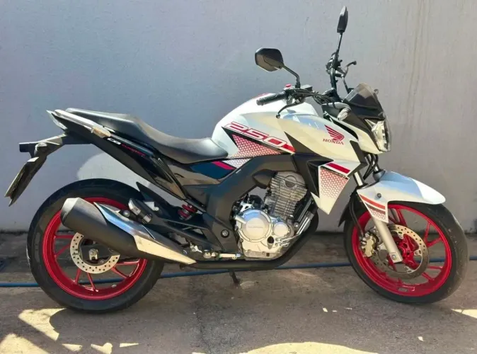 HONDA CB 250