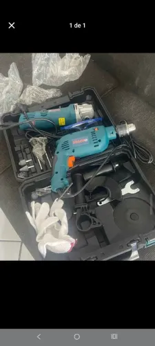Furadeira e lixadeira ,maleta completa ,nunca usada!