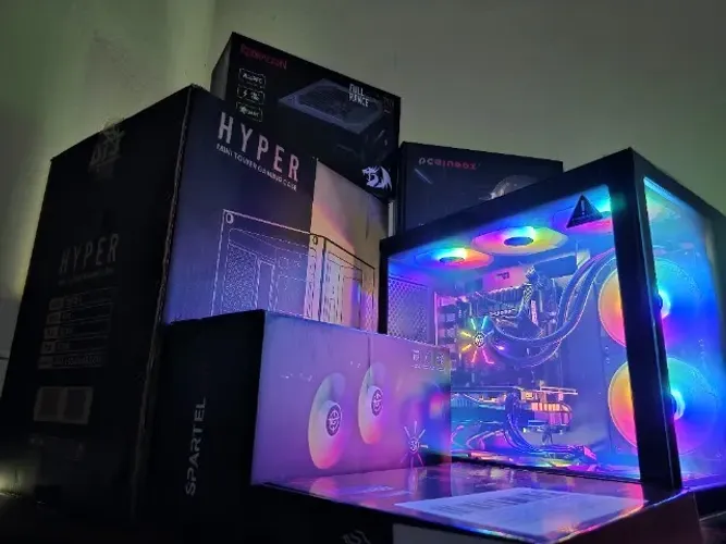 PC Gamer Ryzen 5 5500 + RX 580 8GB | 16GB RAM | SSD 500GB