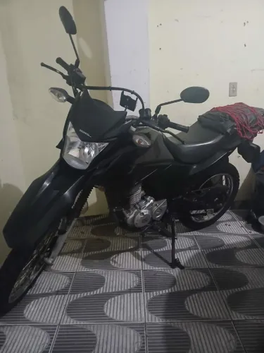 BROS 160 CC. NOVINHA