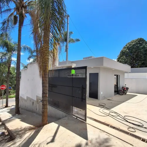 Casa à Venda no Promissão - 180 m² de Lote e 60 m² de Área Construída