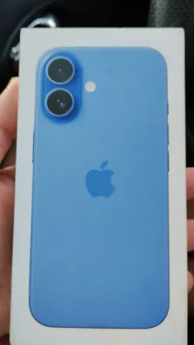 iPhone 16