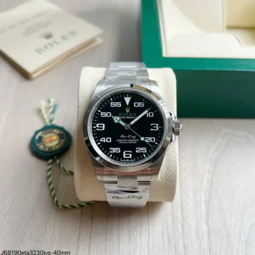 Relógio ROLEX  -  Pulseira Prateada/ Fundo Preto - ETA Super C 