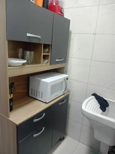 Armário de cozinha otimo estado