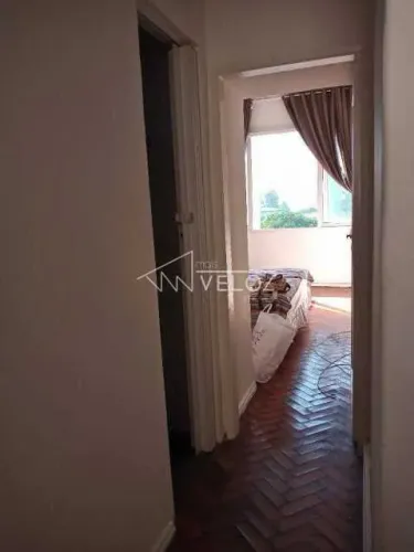 Kitnet/Conjugado : / Residencial / Centro
