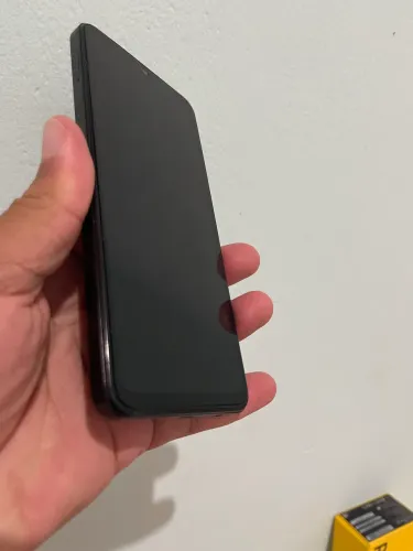 Vendo Celular C71 de 64gb novo