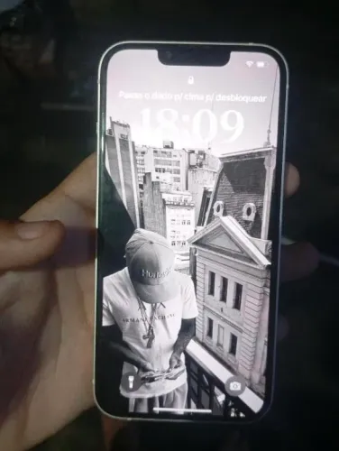 iPhone 13 novo 