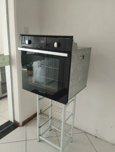 Forno de embutir Brastemp novissimo