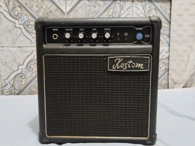 Caixa Kustom modelo kxb1
