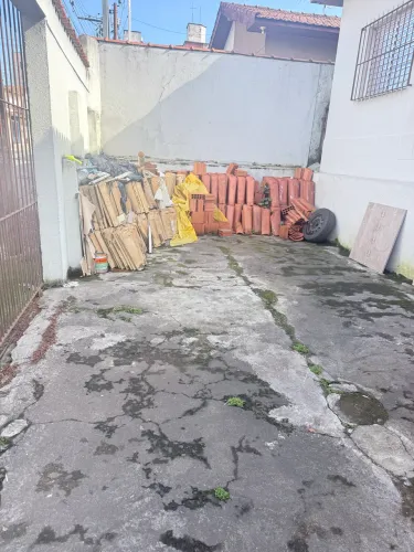 Vende se telha combuca