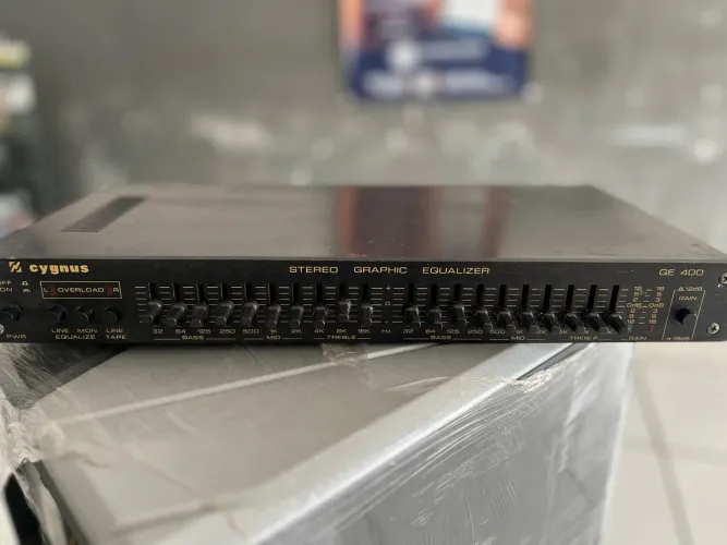 Equalizador cygnus GE400