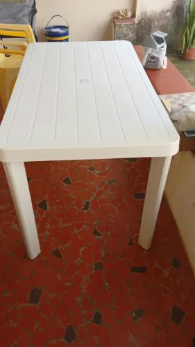 Mesa de plástico